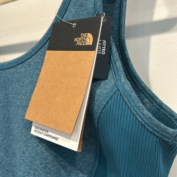 The north face Women’s large Dune Sky Onesie athletic short romper blue heather - Picture 3 of 8